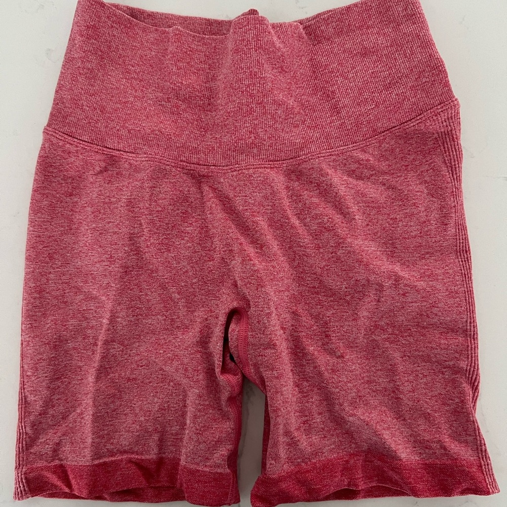 Pochee Bum Shorts Ruched Back - Red M Active /gym Wear